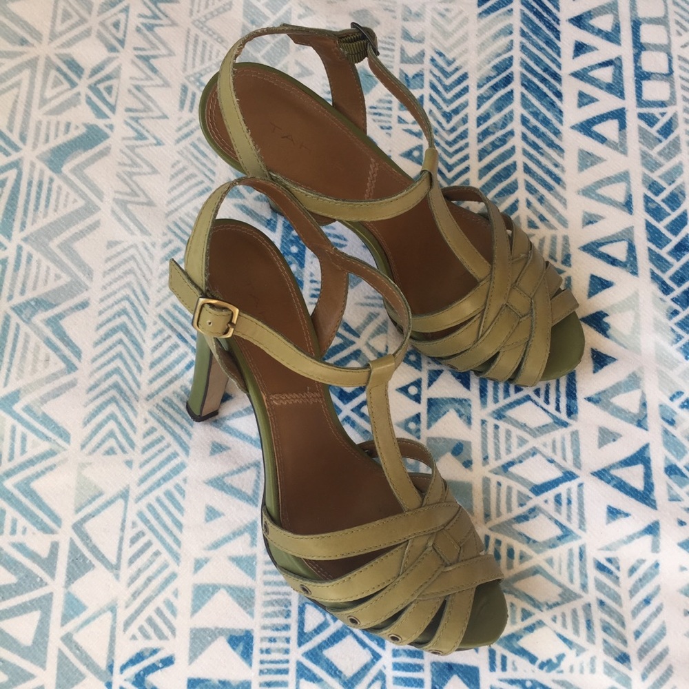Tahari Platform Heels - Picture 1 of 5